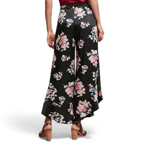 Anthropologie Elevenses Tansy Ruffle Leg Pants Black Floral US Size 6 - Picture 2 of 15